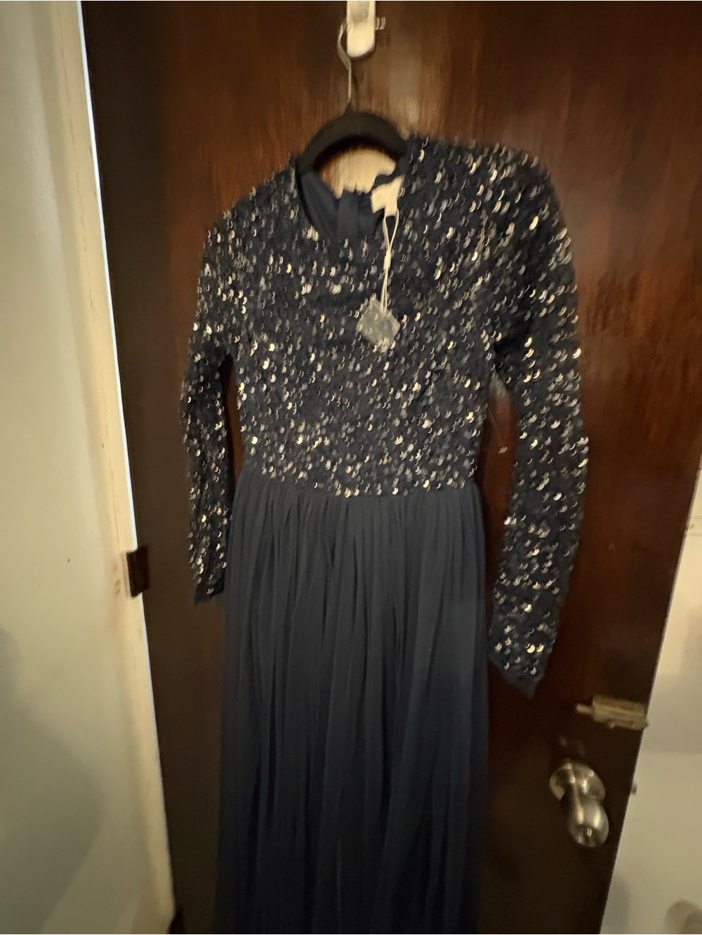New Maya Deluxe Elegant Navy Long-Sleeve Sequin Evening Dress.